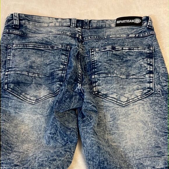 Partisan Acid Wash Jeans - Size 32 - Picture 9 of 11